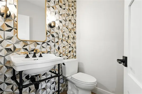 $760,000 | 141 Miramar Drive, Unit 11A, Pittsburgh, PA 15238