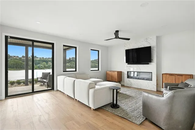 $760,000 | 141 Miramar Drive, Unit 11A, Pittsburgh, PA 15238