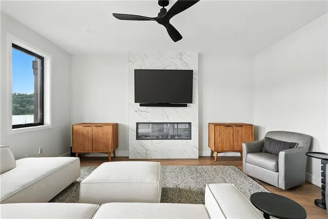 $760,000 | 141 Miramar Drive, Unit 11A, Pittsburgh, PA 15238