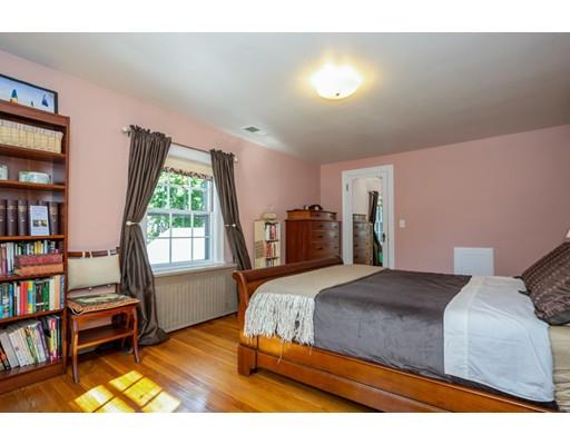 91 Shady Hill Road Newton, MA 02461 - Photo 13 of 25 Gallery Image 13