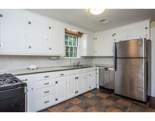 91 Shady Hill Road Newton, MA 02461 - Photo 4 of 25 Gallery Image 4