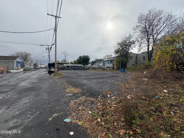 $60,000 | 30 Willow Street, Albany, NY 12206