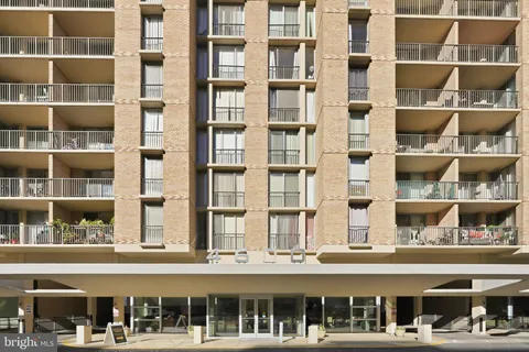 $245,000 | 4600 South Four Mile Run Drive, Unit 613, Arlington, VA 22204