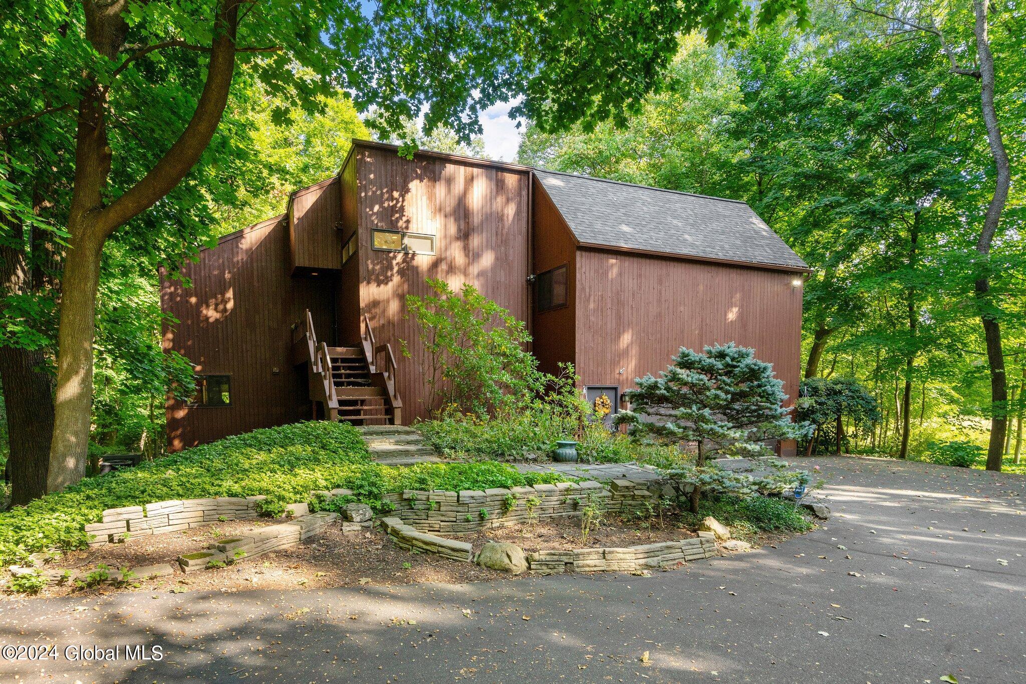 361 Loudon Road Colonie, NY 12211 - Photo 41 of 44 4-web-or-mls-361-loudon-rd