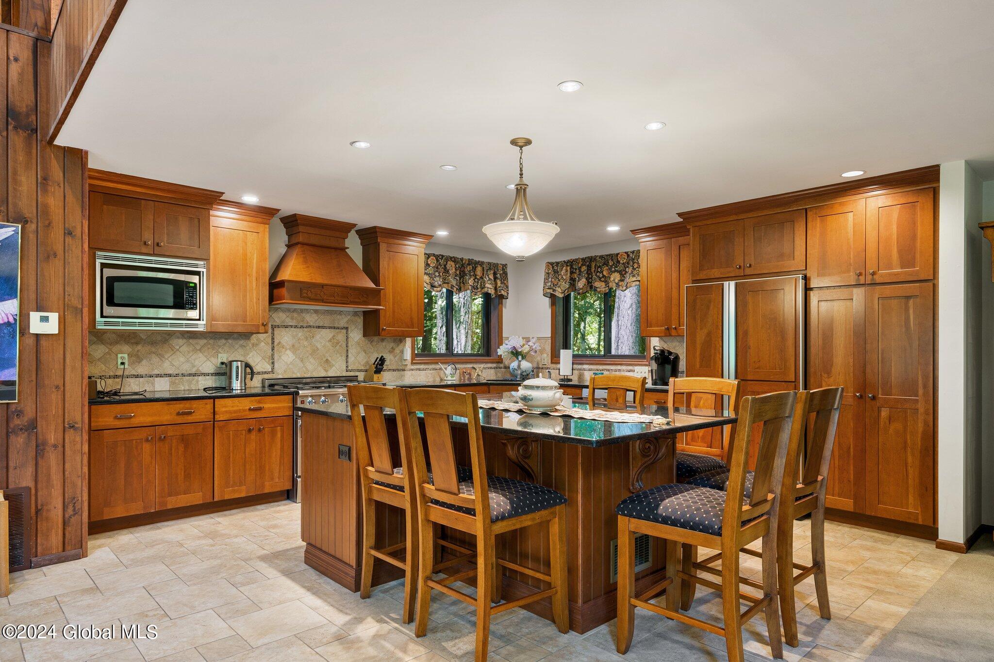 361 Loudon Road Colonie, NY 12211 - Photo 5 of 44 21-web-or-mls-361-loudon-rd
