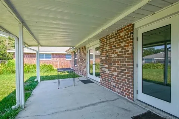 $3,300 | 1208 Giuffrias Avenue, Metairie, LA 70001