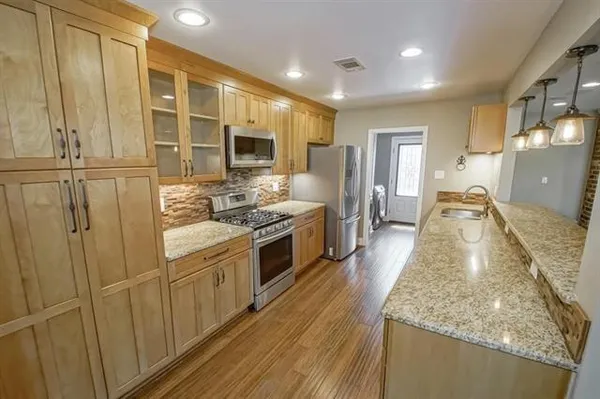 $3,300 | 1208 Giuffrias Avenue, Metairie, LA 70001