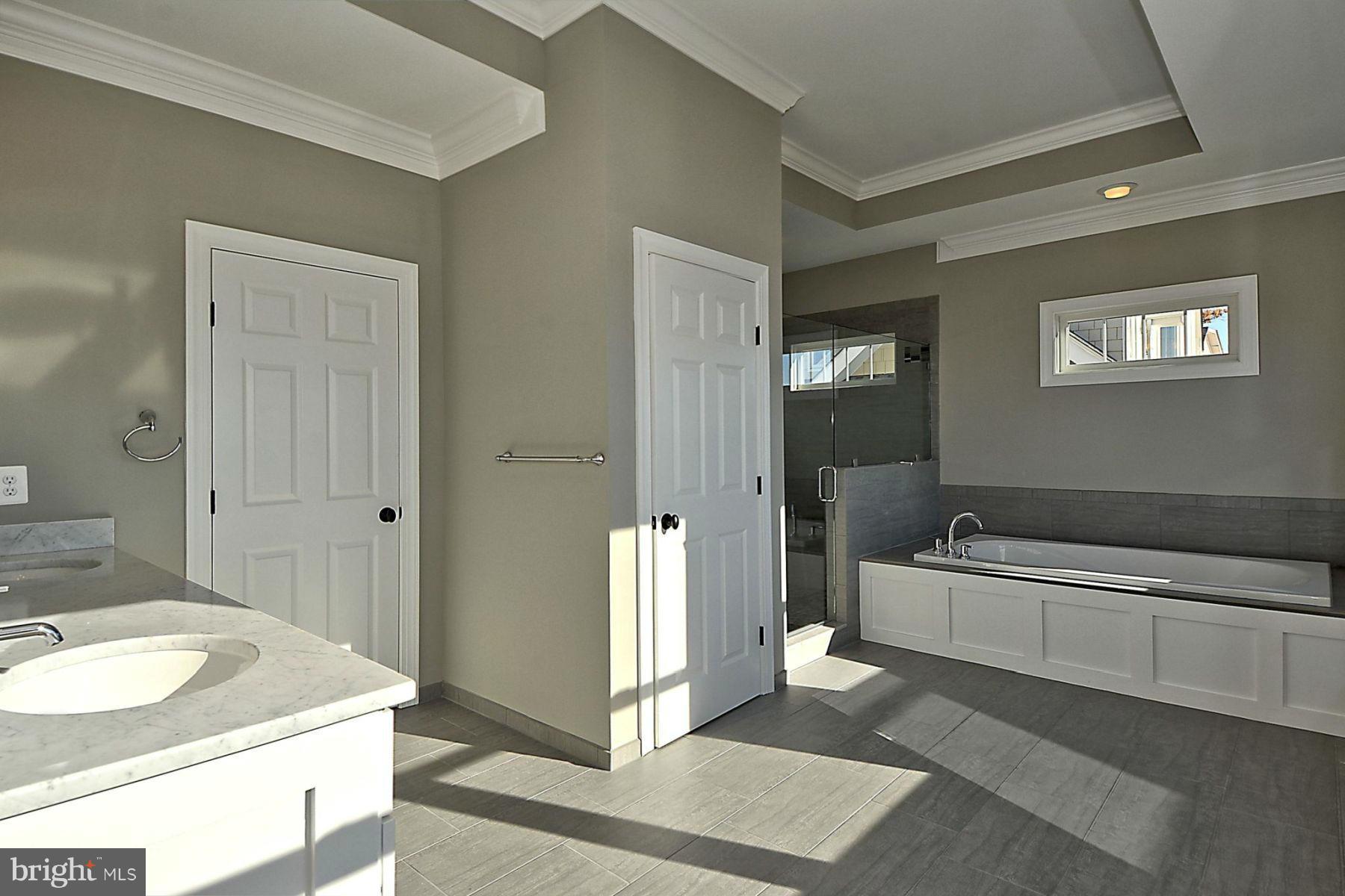 2998 Friends Road Annapolis, MD 21401 - Photo 16 of 28 Luxurious Master Bath