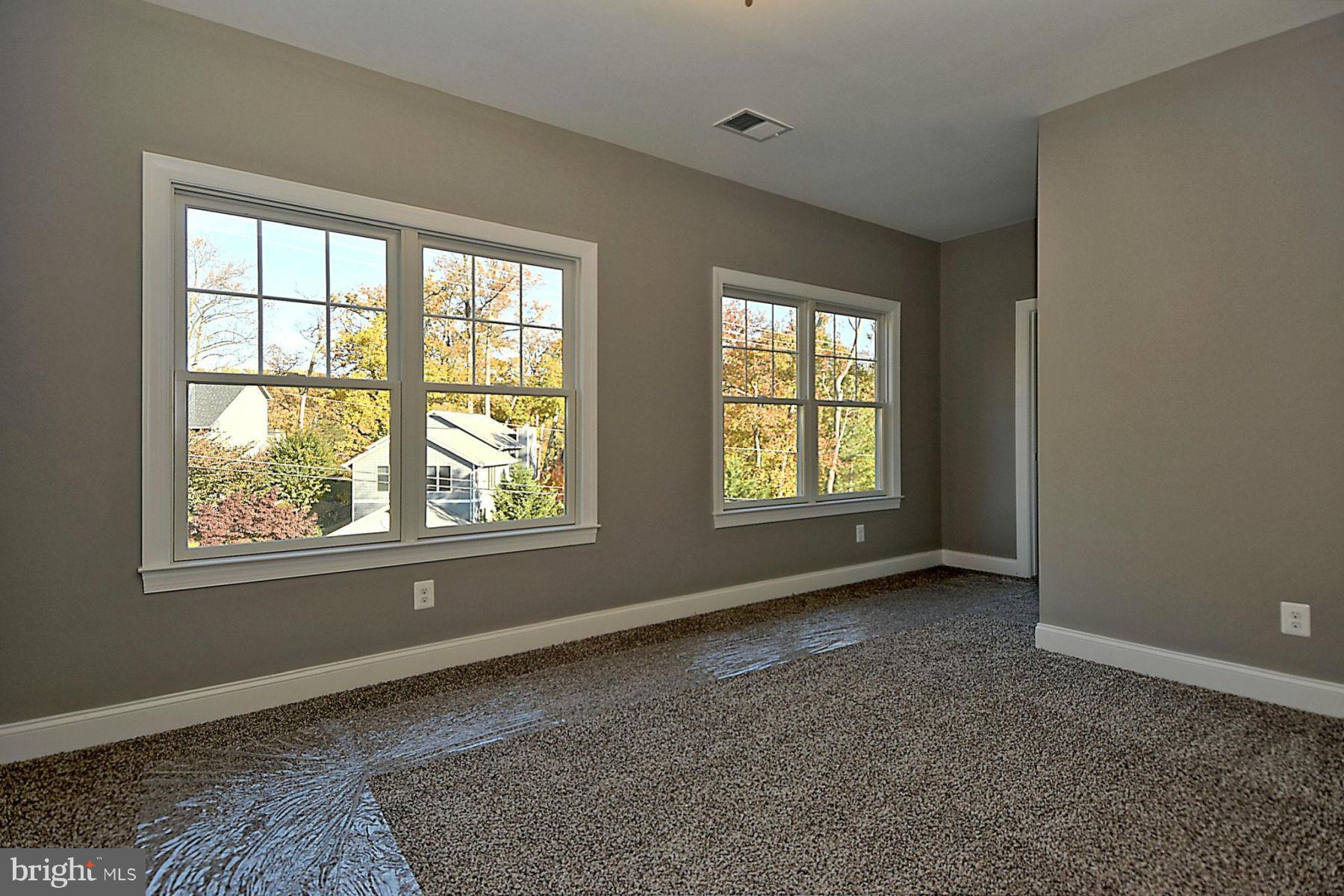 2998 Friends Road Annapolis, MD 21401 - Photo 18 of 28 Third Bedroom