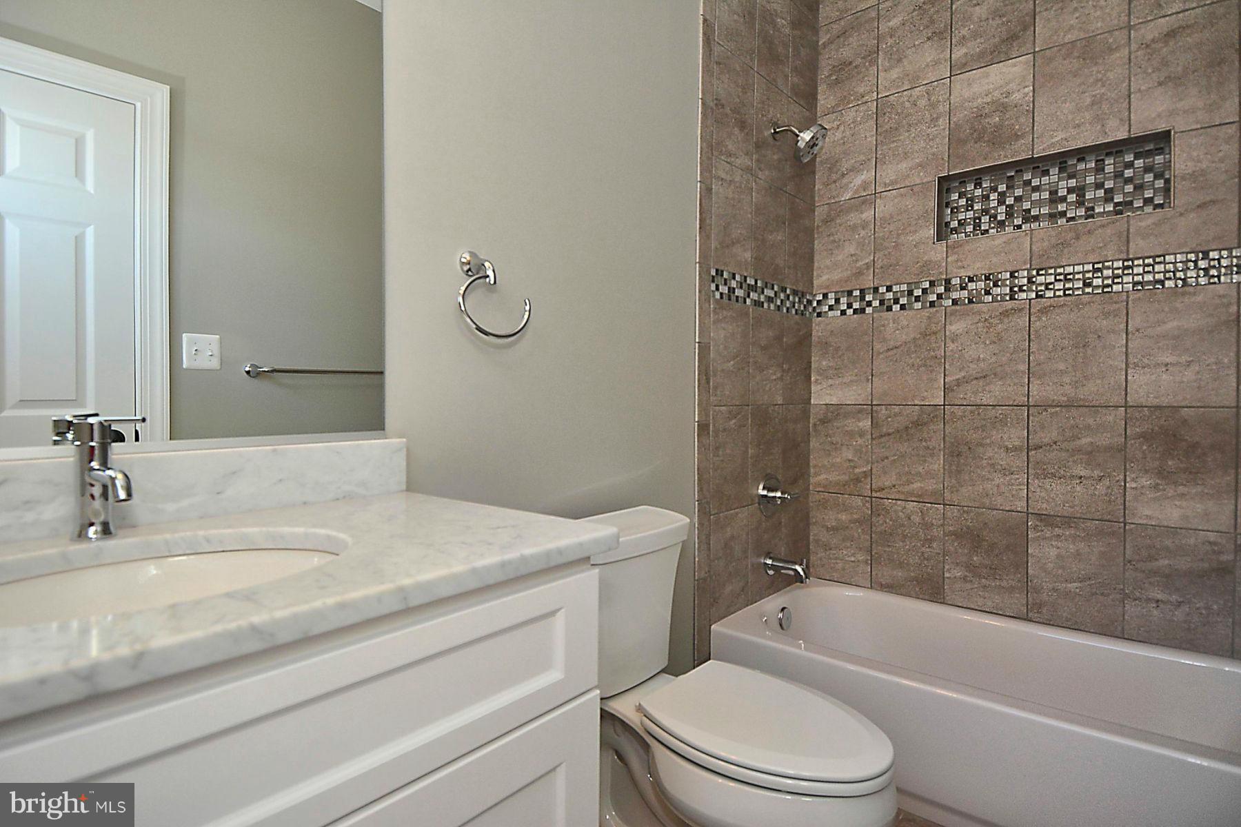 2998 Friends Road Annapolis, MD 21401 - Photo 21 of 28 En-Suite Bath in Fourth Bedroom