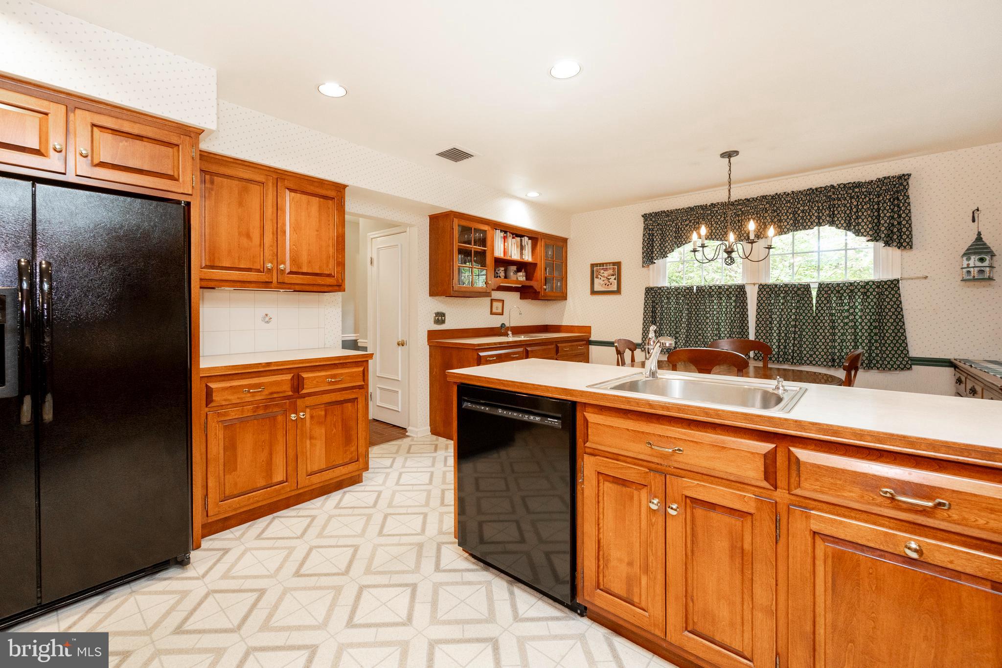 755 North Valley Forge Road Devon, PA 19333 - Photo 13 of 35 Custom Kitchen