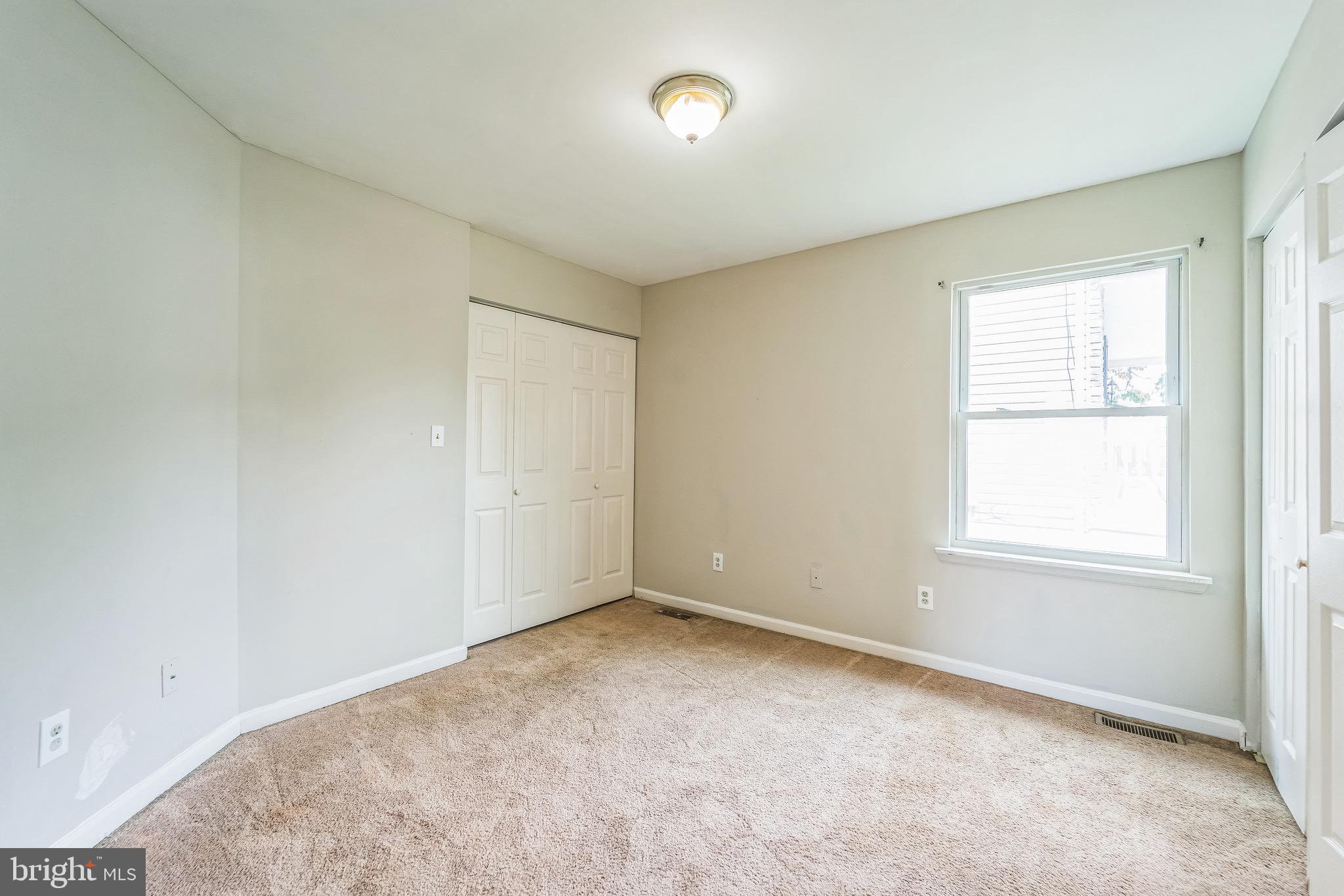 26 Stemmers Run Road Baltimore, MD 21221 - Photo 12 of 20 Gallery Image 12