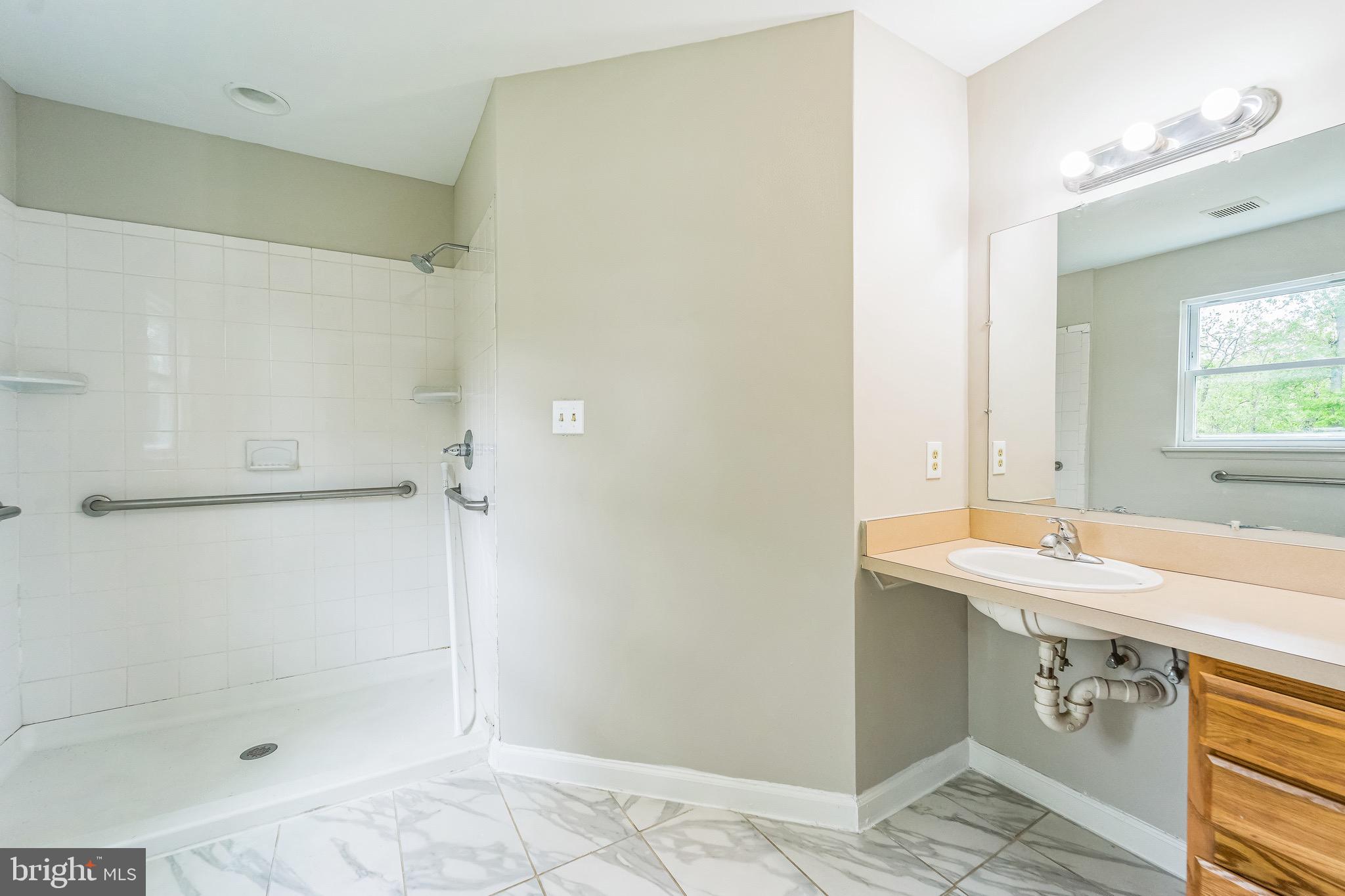 26 Stemmers Run Road Baltimore, MD 21221 - Photo 13 of 20 Gallery Image 13