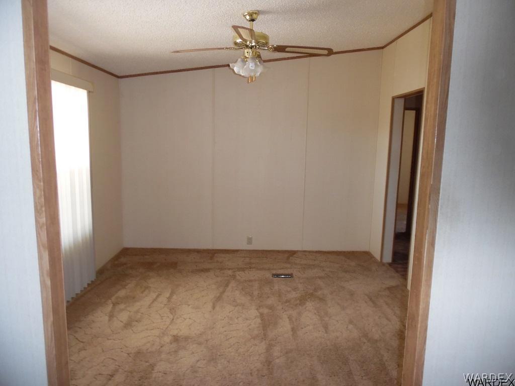 692 Ehrenberg Road Golden Valley, AZ 86413 - Photo 4 of 12