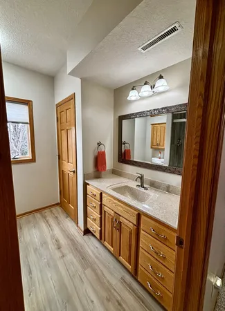 $825,000 | 9200 County Road 3 Northwest, Oronoco, MN 55960