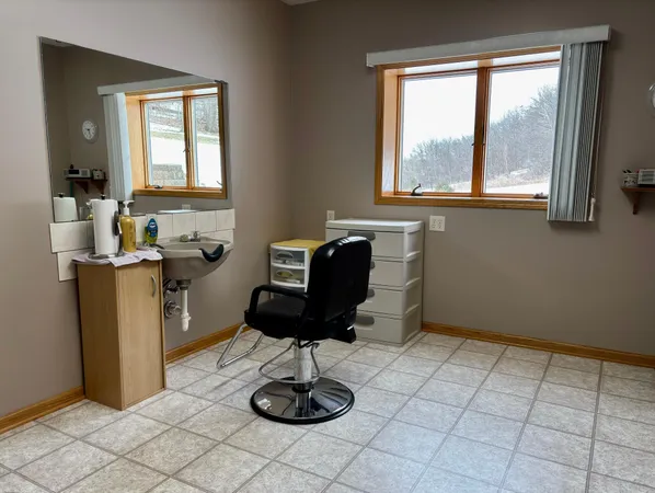 $825,000 | 9200 County Road 3 Northwest, Oronoco, MN 55960