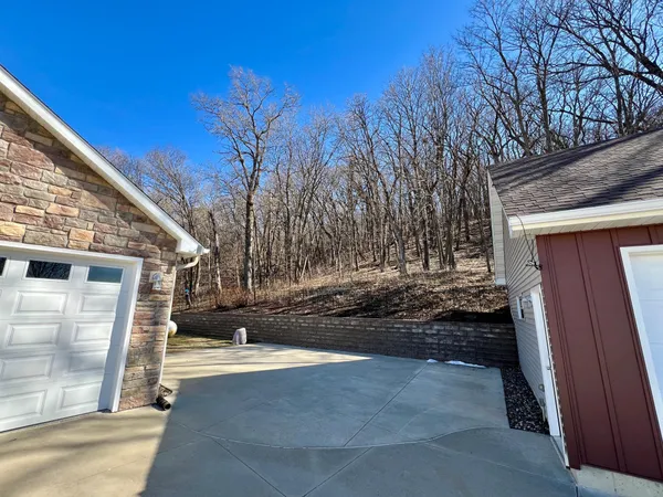 $825,000 | 9200 County Road 3 Northwest, Oronoco, MN 55960