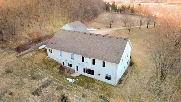 $825,000 | 9200 County Road 3 Northwest, Oronoco, MN 55960