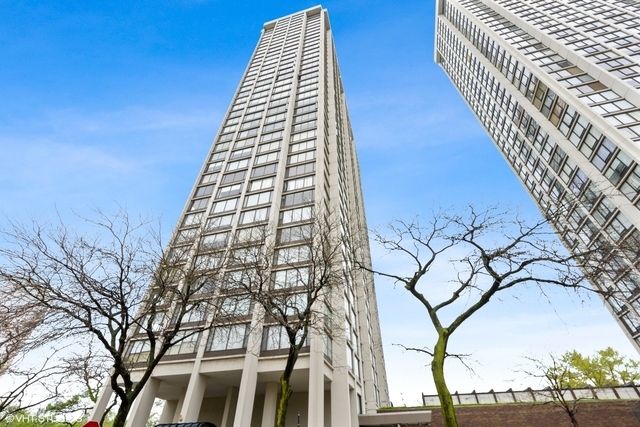 5455 North Sheridan Road, Unit 1711 Chicago, IL 60640 - Photo 1 of 19