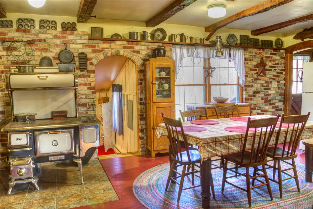 1540 Hammer Road West Kingsley, MI 49649 - Photo 6 of 35 1886133-5.JPG