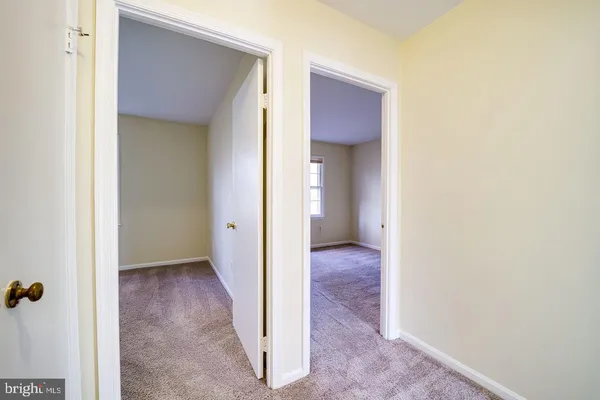 $2,950 | 7476 Adams Park Court, Annandale, VA 22003