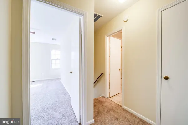 $2,950 | 7476 Adams Park Court, Annandale, VA 22003