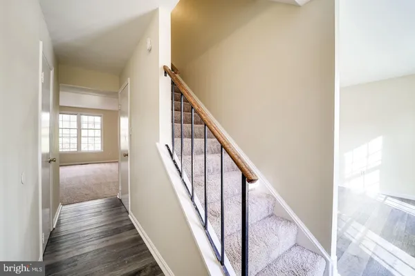 $2,950 | 7476 Adams Park Court, Annandale, VA 22003