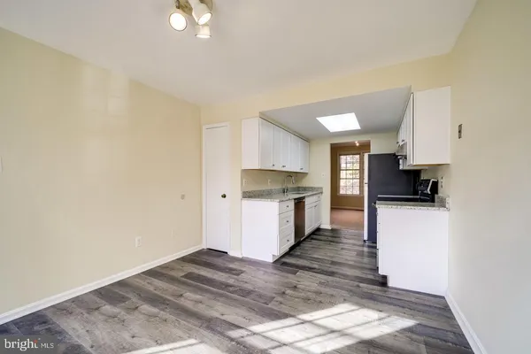 $2,950 | 7476 Adams Park Court, Annandale, VA 22003