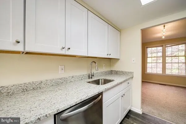 $2,950 | 7476 Adams Park Court, Annandale, VA 22003