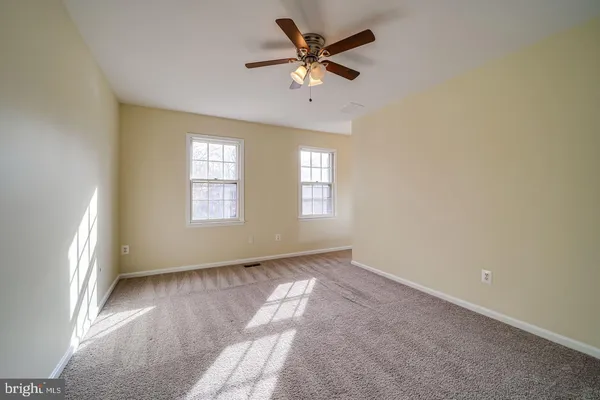 $2,950 | 7476 Adams Park Court, Annandale, VA 22003