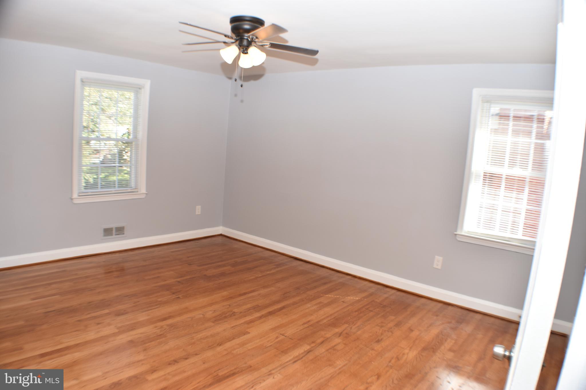 1615 Northbourne Road Baltimore, MD 21239 - Photo 17 of 40