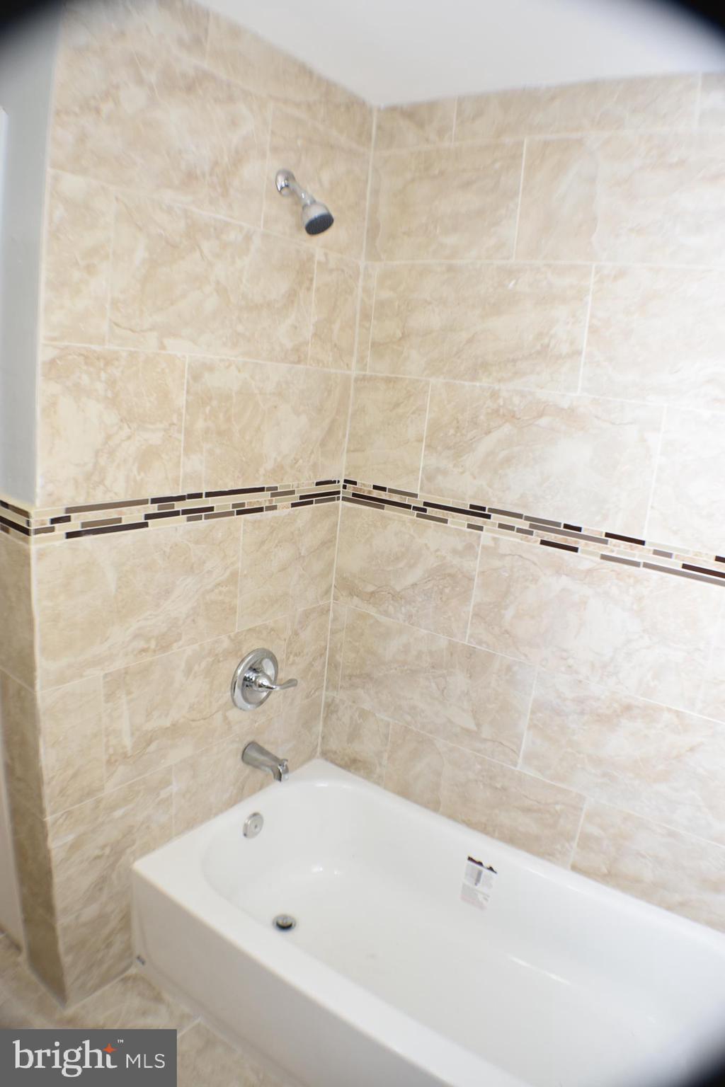 1615 Northbourne Road Baltimore, MD 21239 - Photo 23 of 40