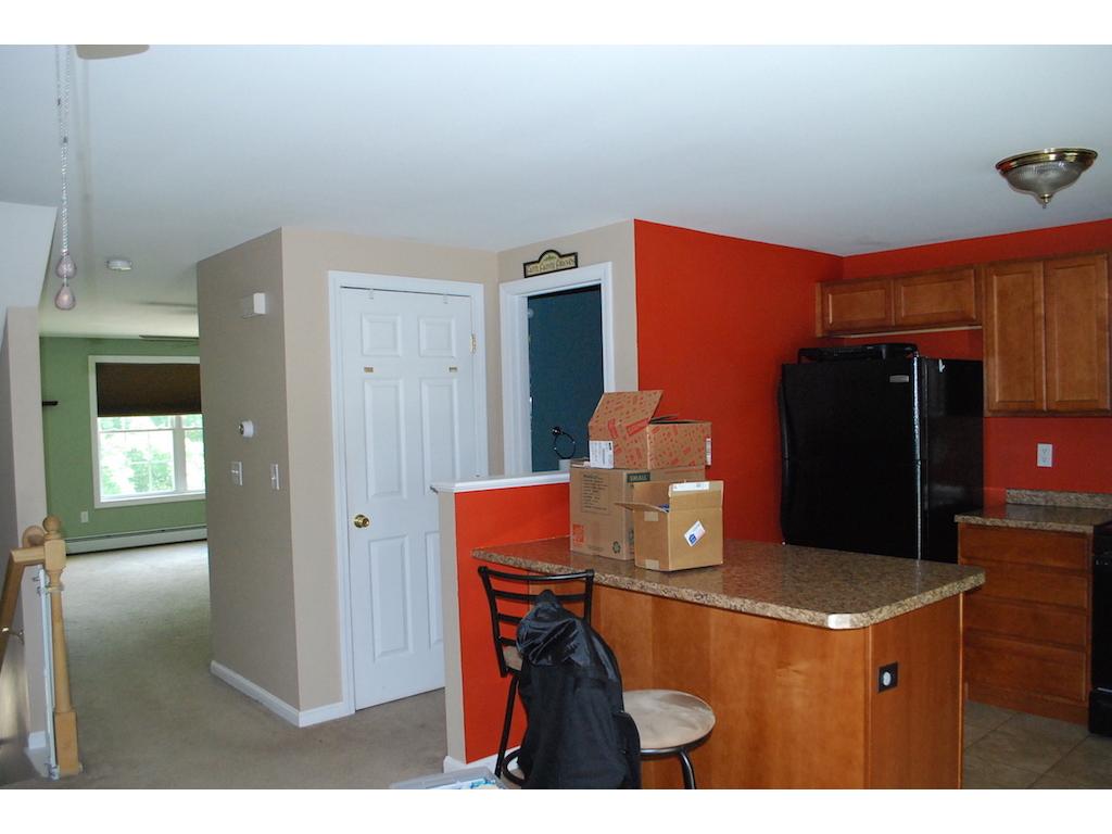42 H Church Street, Unit H Rochester, NH 03839 - Photo 4 of 35