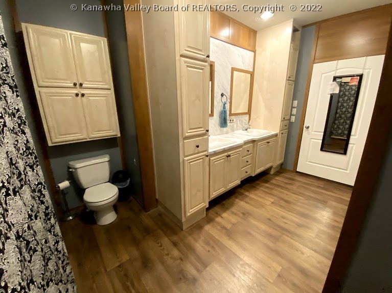 8472 Gunville Ridge Road Leon, WV 25123 - Photo 21 of 38 Gallery Image 21