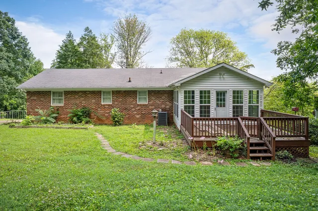 $289,900 | 3216 Beersheba Highway, McMinnville, TN 37110