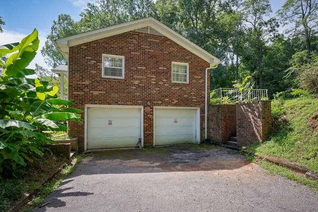 $289,900 | 3216 Beersheba Highway, McMinnville, TN 37110