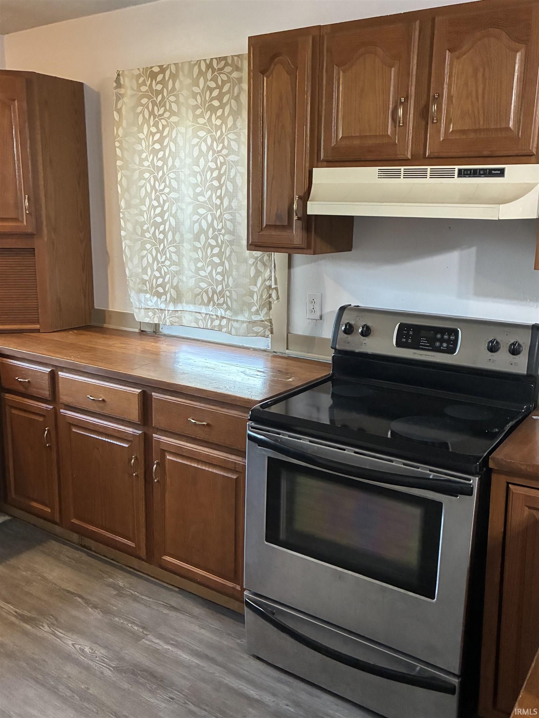 12215 West St Road Linton, IN 47441 - Photo 4 of 15