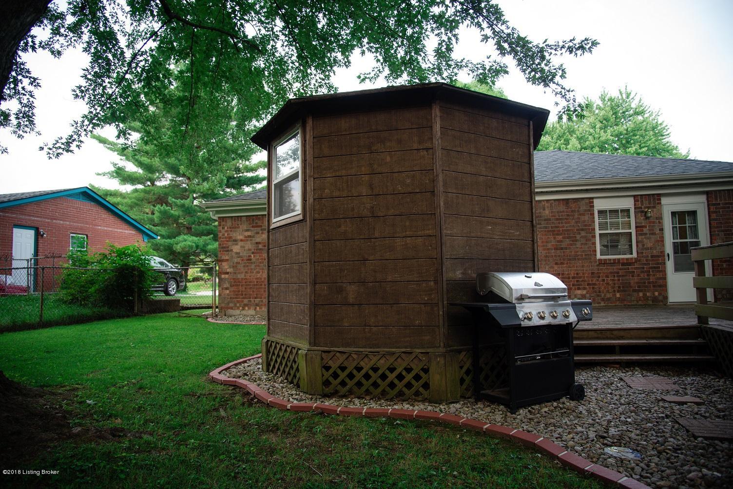 7808 Rochelle Road Louisville, KY 40228 - Photo 40 of 40 DSC_3954_small