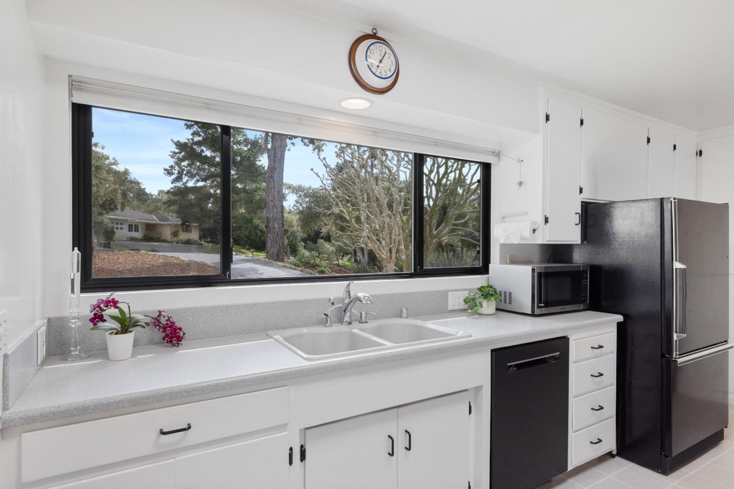 2914 Colton Road Pebble Beach, CA 93953 - Photo 9 of 35