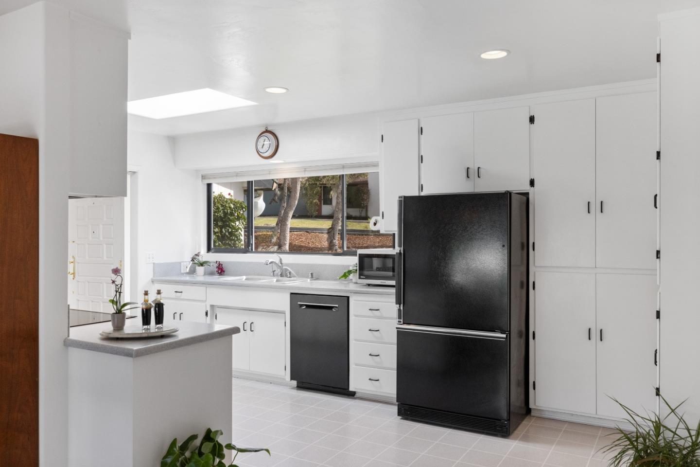 2914 Colton Road Pebble Beach, CA 93953 - Photo 10 of 35