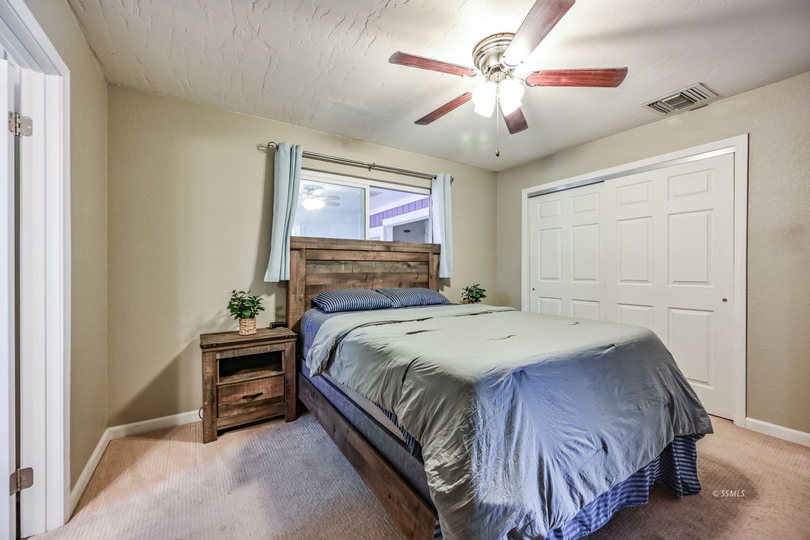 229 South Broadway Street Ridgecrest, CA 93555 - Photo 23 of 40