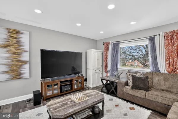 $550,000 | 11600 Piscataway Road, Clinton, MD 20735