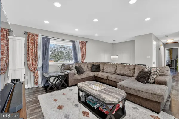 $550,000 | 11600 Piscataway Road, Clinton, MD 20735