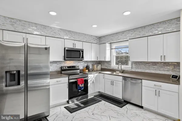 $550,000 | 11600 Piscataway Road, Clinton, MD 20735