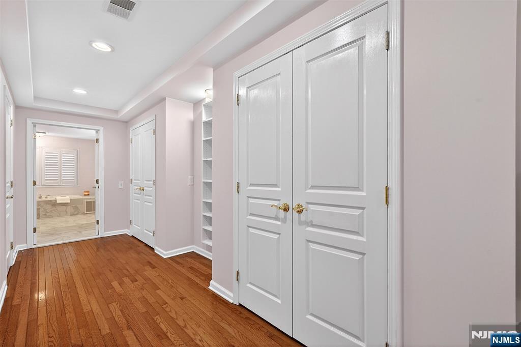 4 Generals Lane Totowa, NJ 07512 - Photo 30 of 46