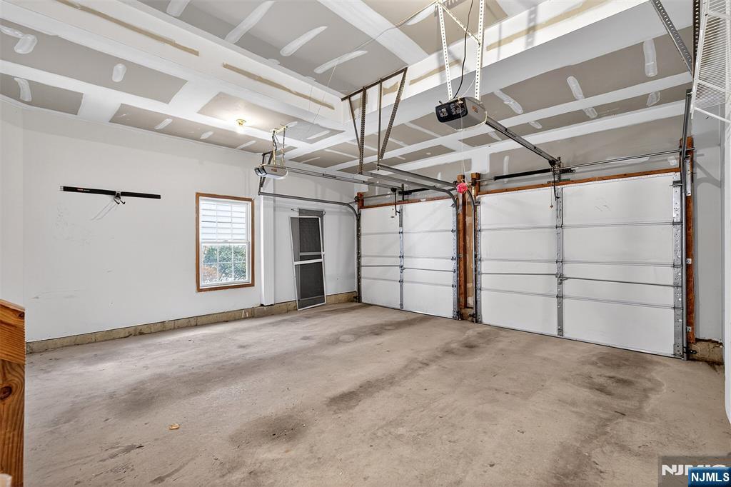 4 Generals Lane Totowa, NJ 07512 - Photo 45 of 46