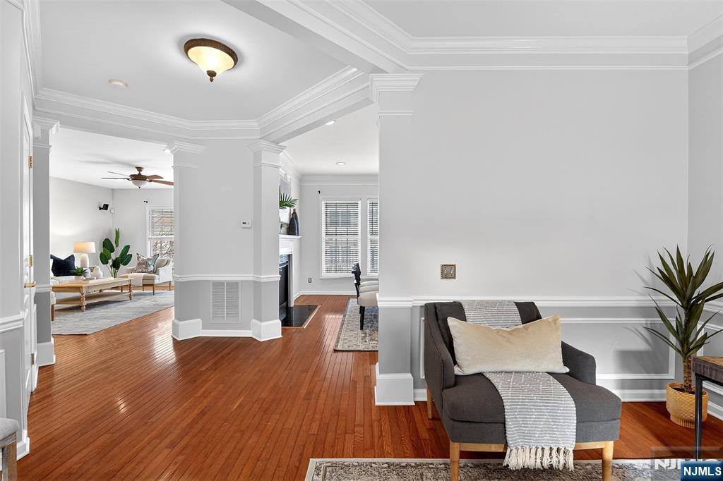 4 Generals Lane Totowa, NJ 07512 - Photo 6 of 46