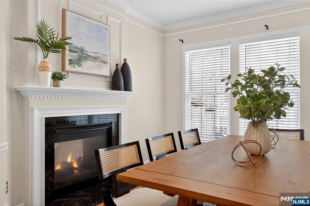 4 Generals Lane Totowa, NJ 07512 - Photo 8 of 46