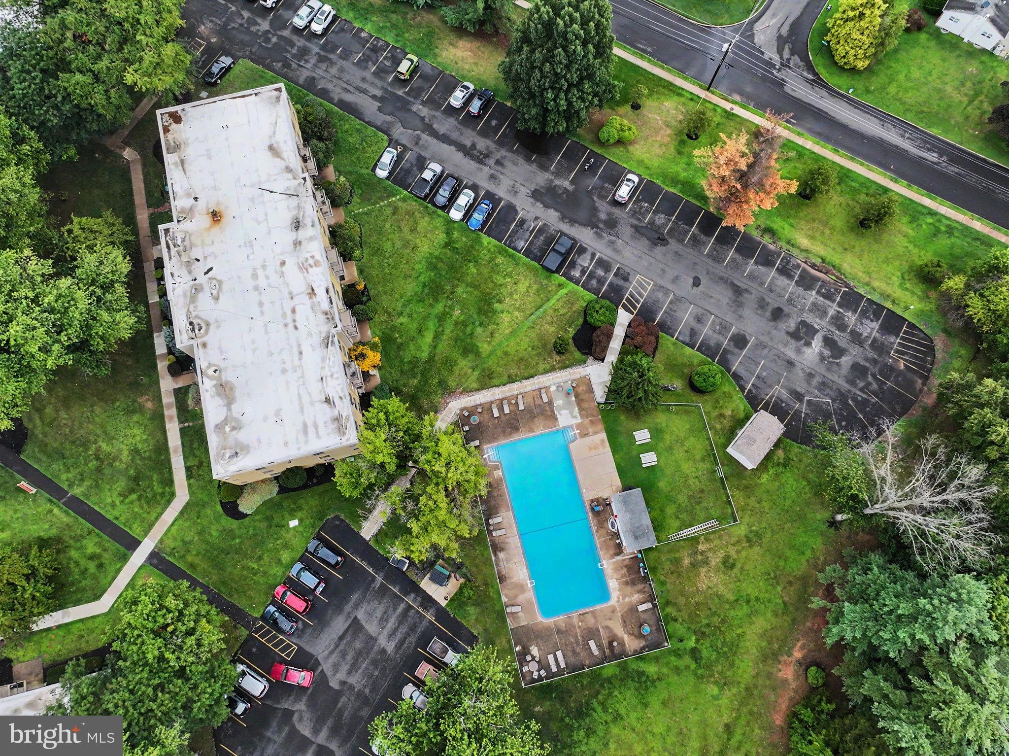 1575 West Street Road, Unit 614 Warminster, PA 18974 - Photo 27 of 28 Overhead View