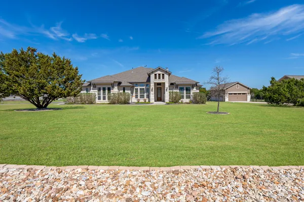 $850,000 | 444 Bold Sundown, Liberty Hill, TX 78642